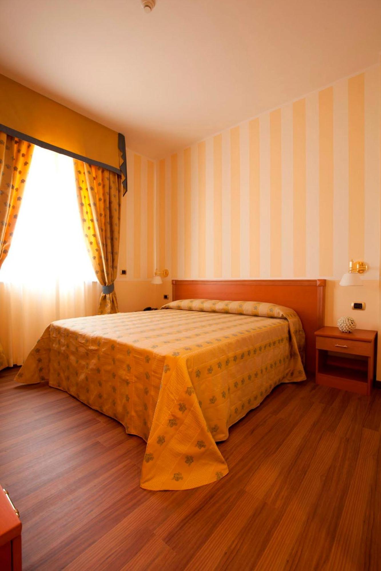 Park Hotel Elizabeth Mariotto Zewnętrze zdjęcie
